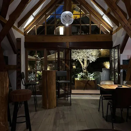 Weinzeit23 - Premium Auszeit Im Weingut Weegmueller * Neustadt an der Weinstraße