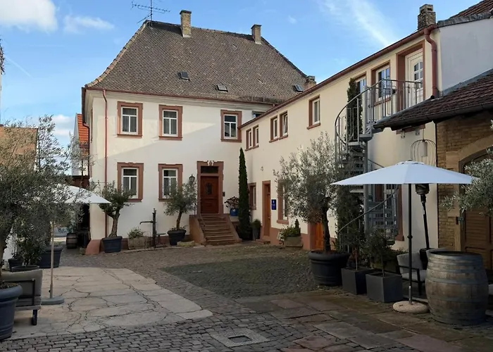 Weinzeit23 - Premium Auszeit Im Weingut Weegmueller Neustadt an der Weinstraße